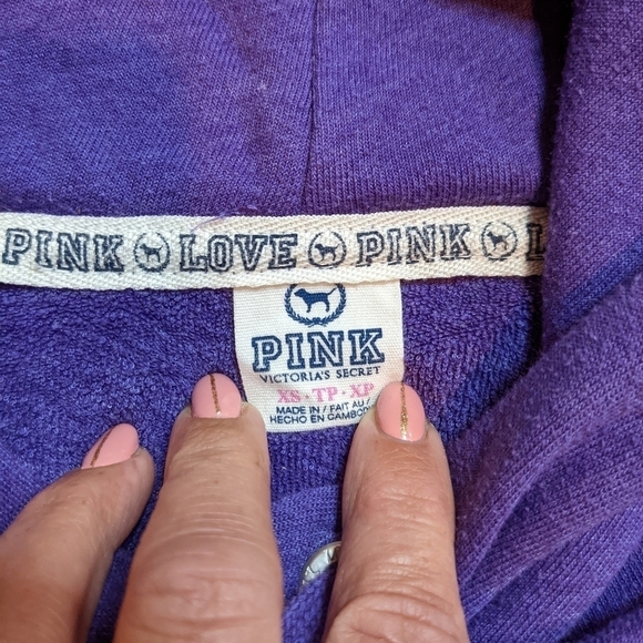PINK Victoria's Secret Hooded Sweatshirt - Picture 6 of 11